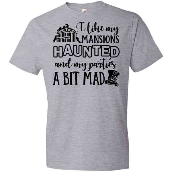 I Like My Mansions Haunted - byPhuc 990B Youth Lightweight T-Shirt 4.5 oz